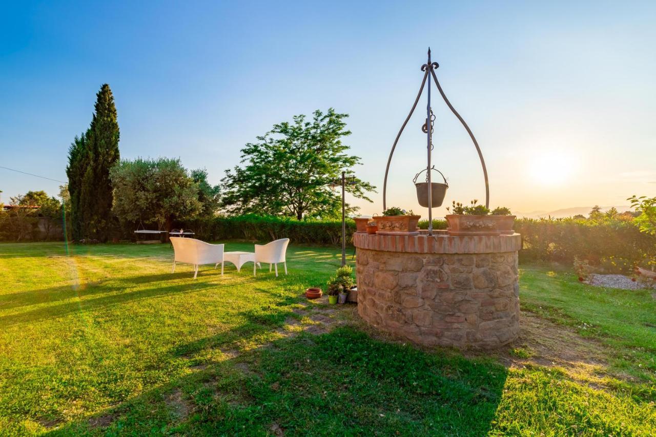La Casa Medioevale Bed & Breakfast Лампорекио Екстериор снимка