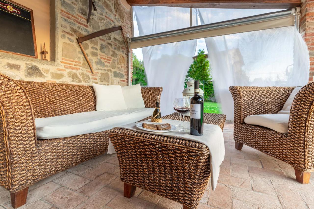 La Casa Medioevale Bed & Breakfast Лампорекио Екстериор снимка