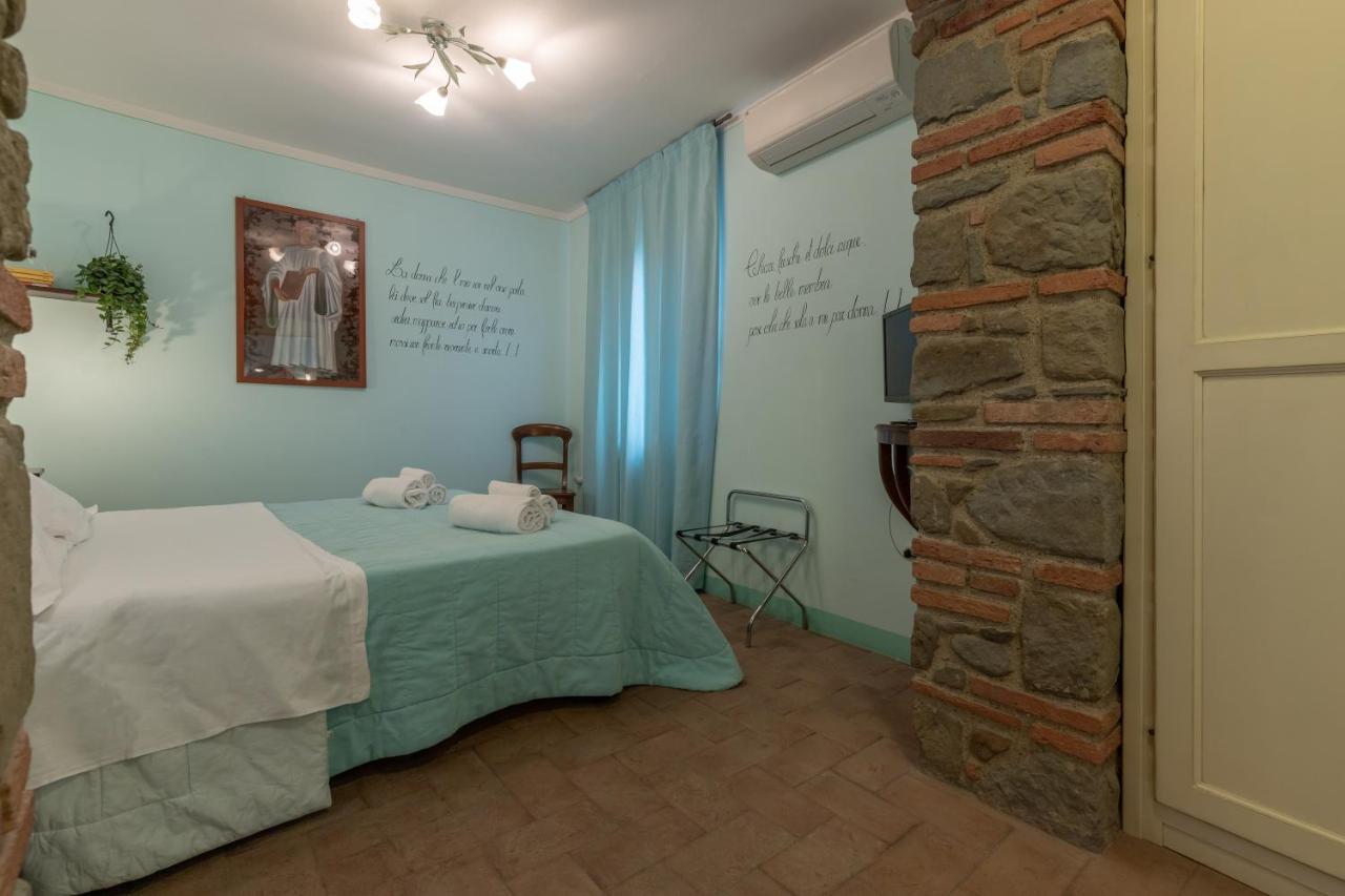 La Casa Medioevale Bed & Breakfast Лампорекио Екстериор снимка