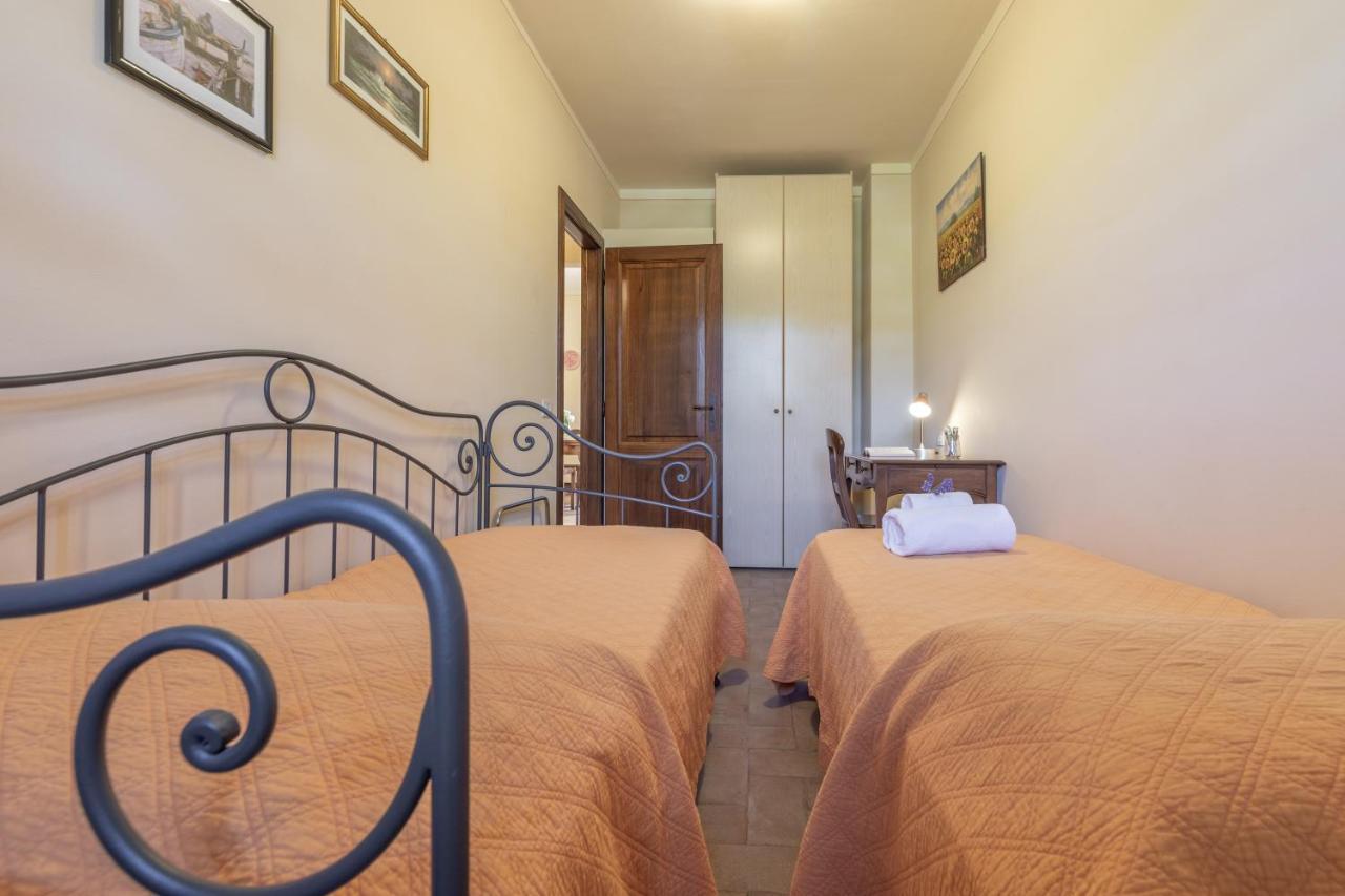 La Casa Medioevale Bed & Breakfast Лампорекио Екстериор снимка