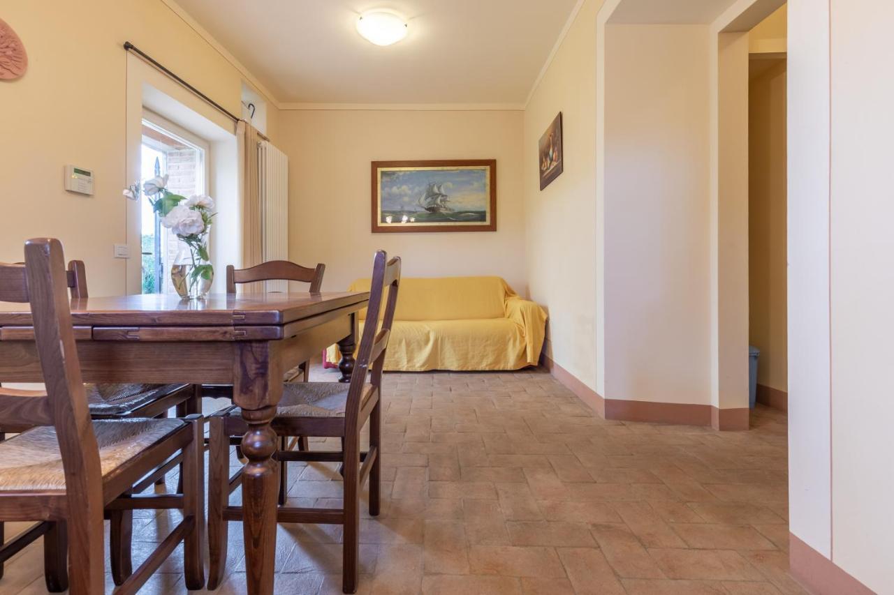 La Casa Medioevale Bed & Breakfast Лампорекио Екстериор снимка