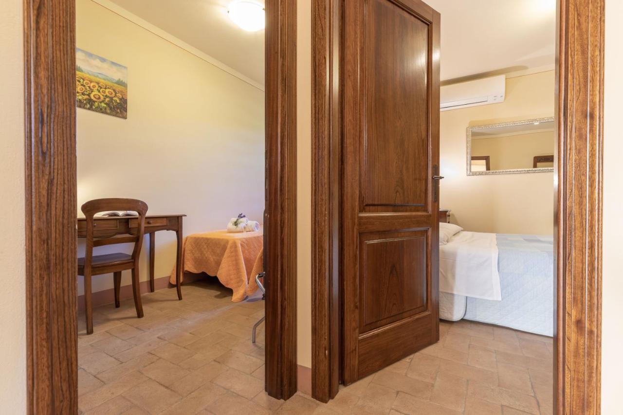 La Casa Medioevale Bed & Breakfast Лампорекио Екстериор снимка