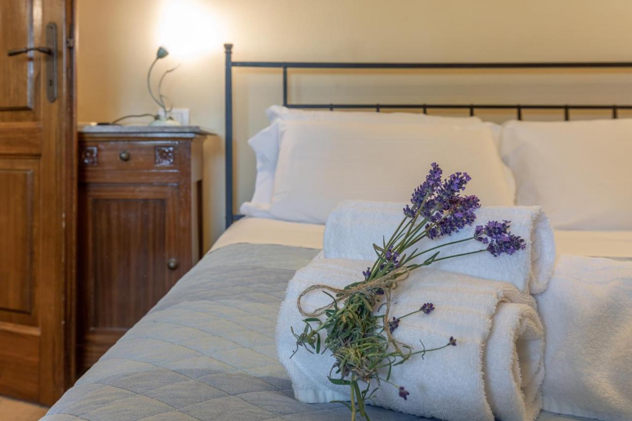 La Casa Medioevale Bed & Breakfast Лампорекио Екстериор снимка